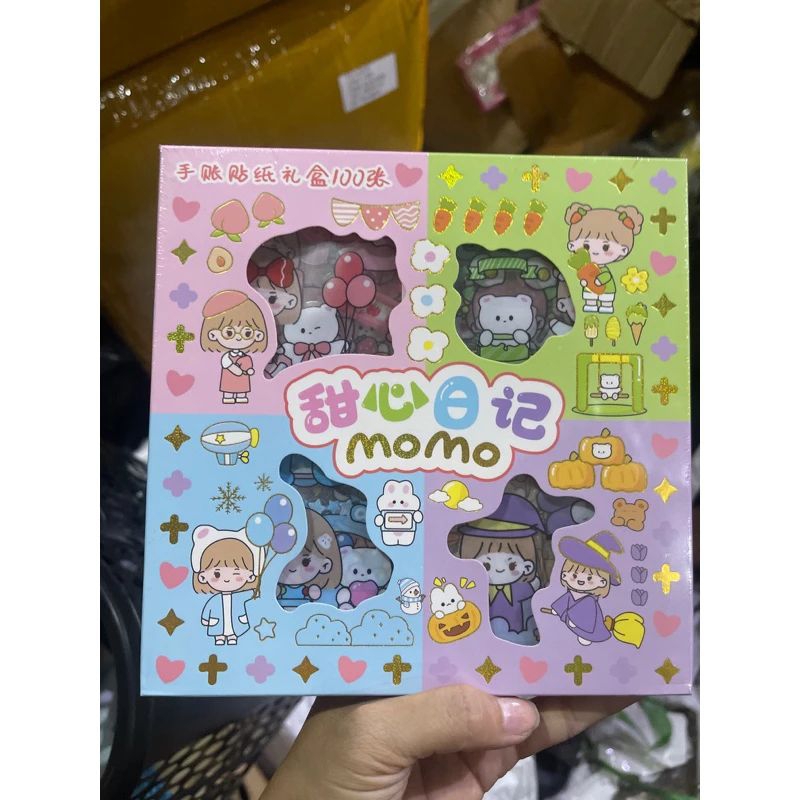 

Stiker momo 1box isi 100pc