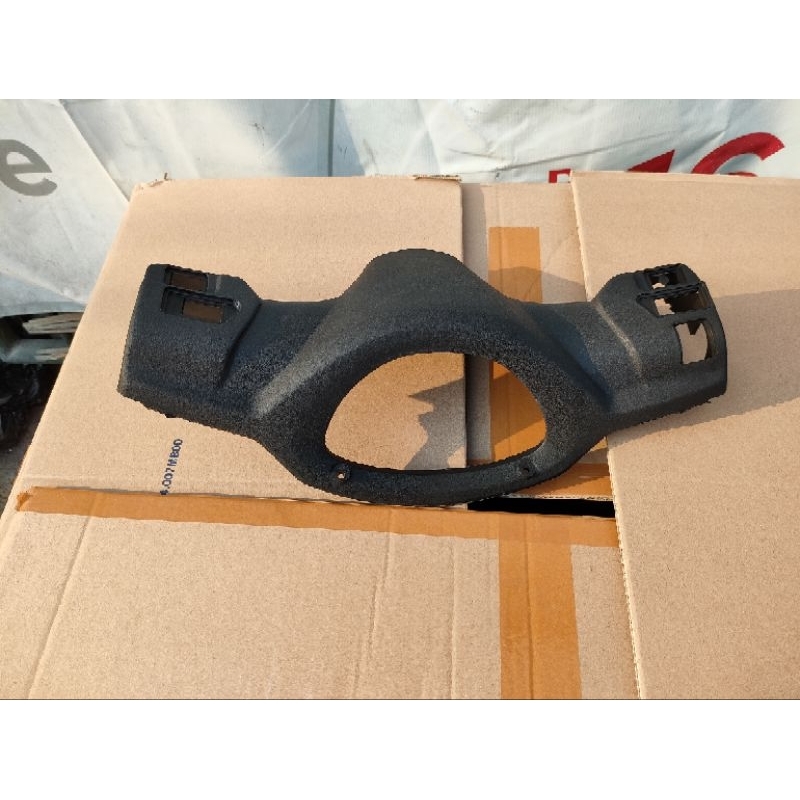 batok Belakang Suzuki Spin 125 New Hitam