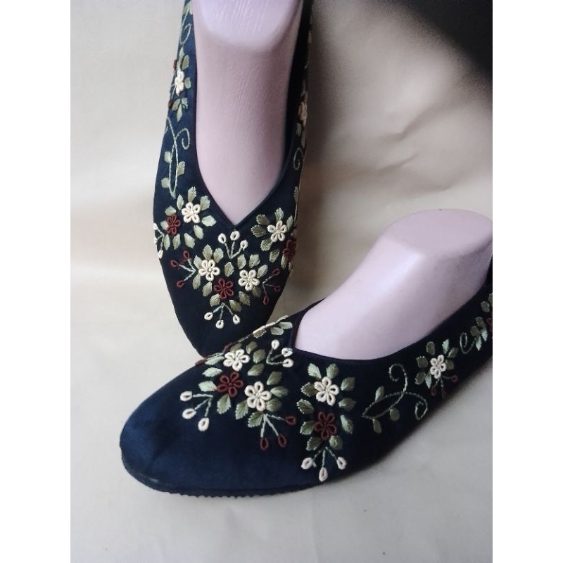 sepatu wanita mojokerto asli jumbo big size 43