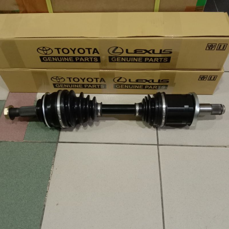 CV Joint /Drive Shaft Toyota Hilux Vigo