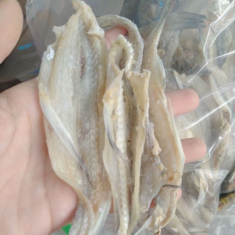 

ikan asin pisang-pisang enak gurih 1kg khas Pangandaran