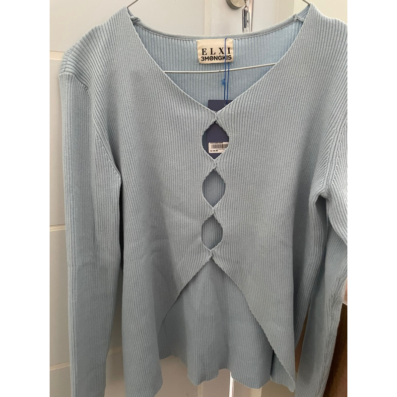 3Mongkis X Elxi Cut Out Top #ELXIFOR3MONGKIS