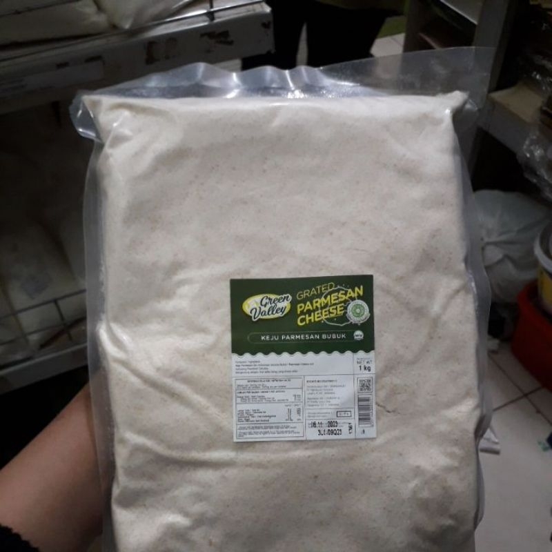 

Promo Keju Parmesan Green Valley ( 100g )