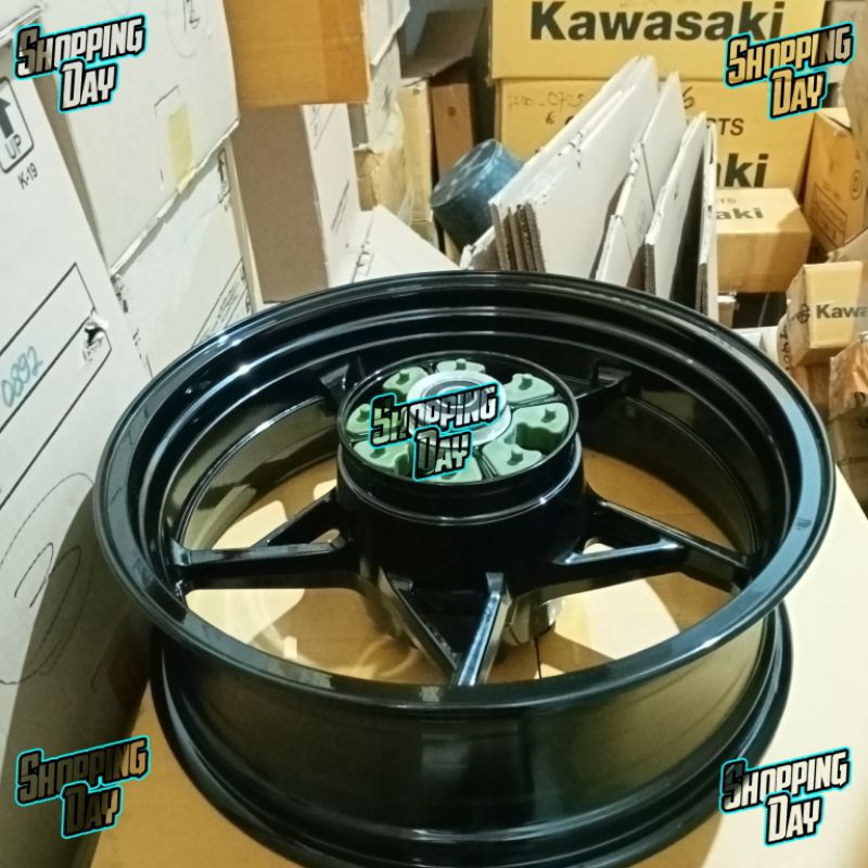 Velg pelek velek belakang set assy z900 z 900 2017 ORIGINAL