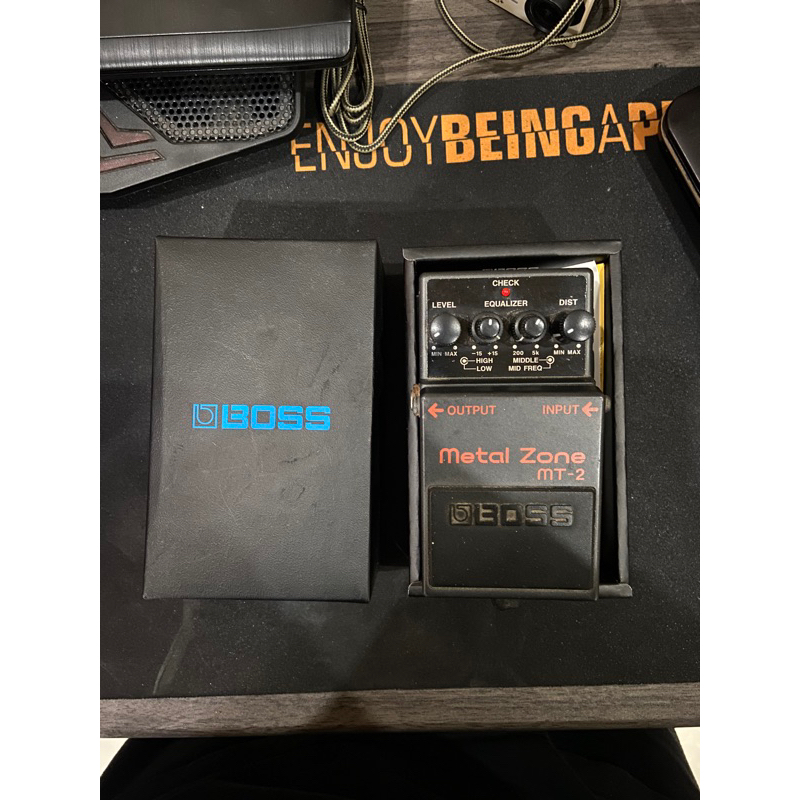 boss metal zone mt2