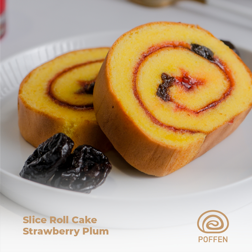 

Roll Strawberry Plum Slice