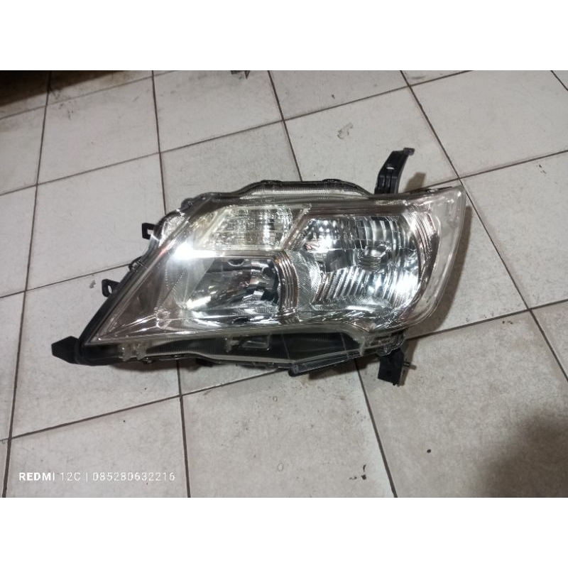 HEADLAMP LAMPU DEPAN NISSAN SERENA C26 KIRI
