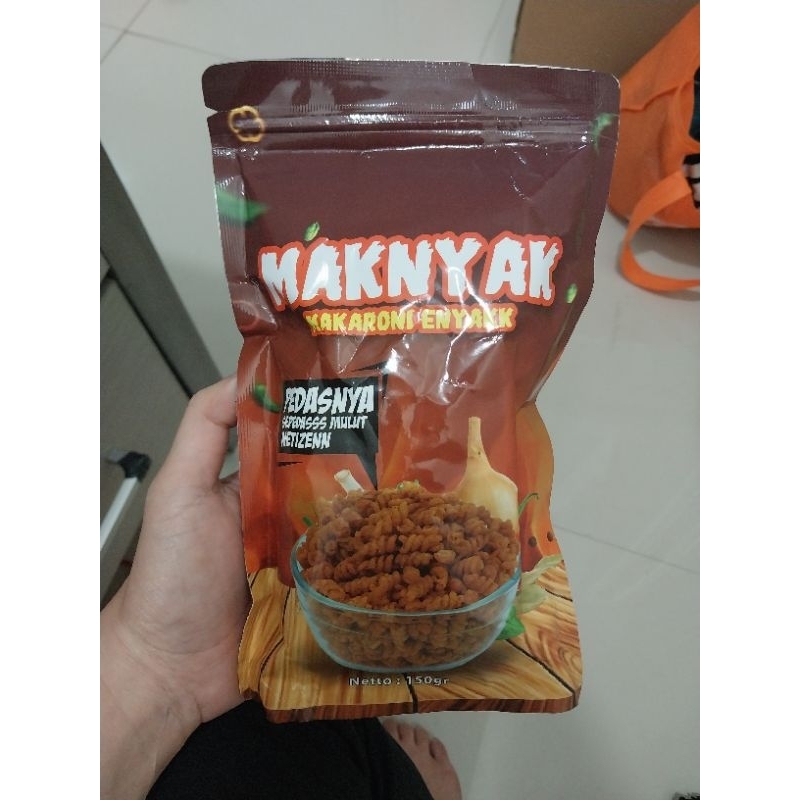 

MAKNYAK MAKARONI ENYAAAAAK