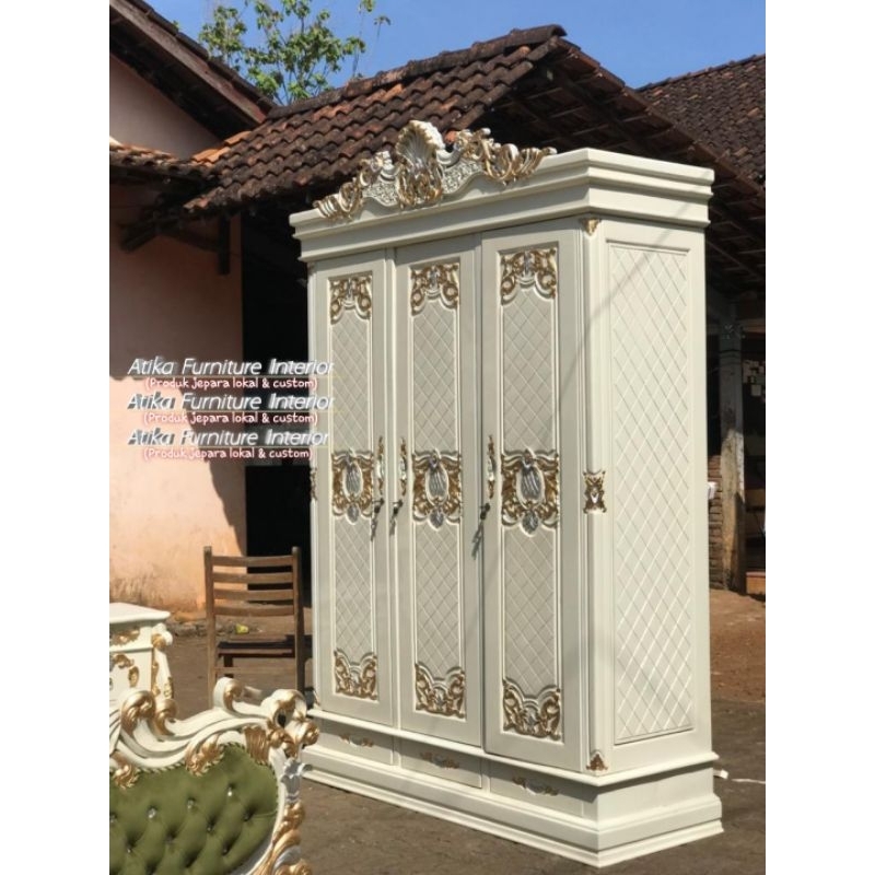 Lemari pakaian pintu 3 / Lemari pintu 3 / Lemari jati 3 pintu / Lemari jati pintu 3