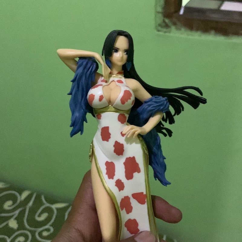 Action Figure Boa Hancock