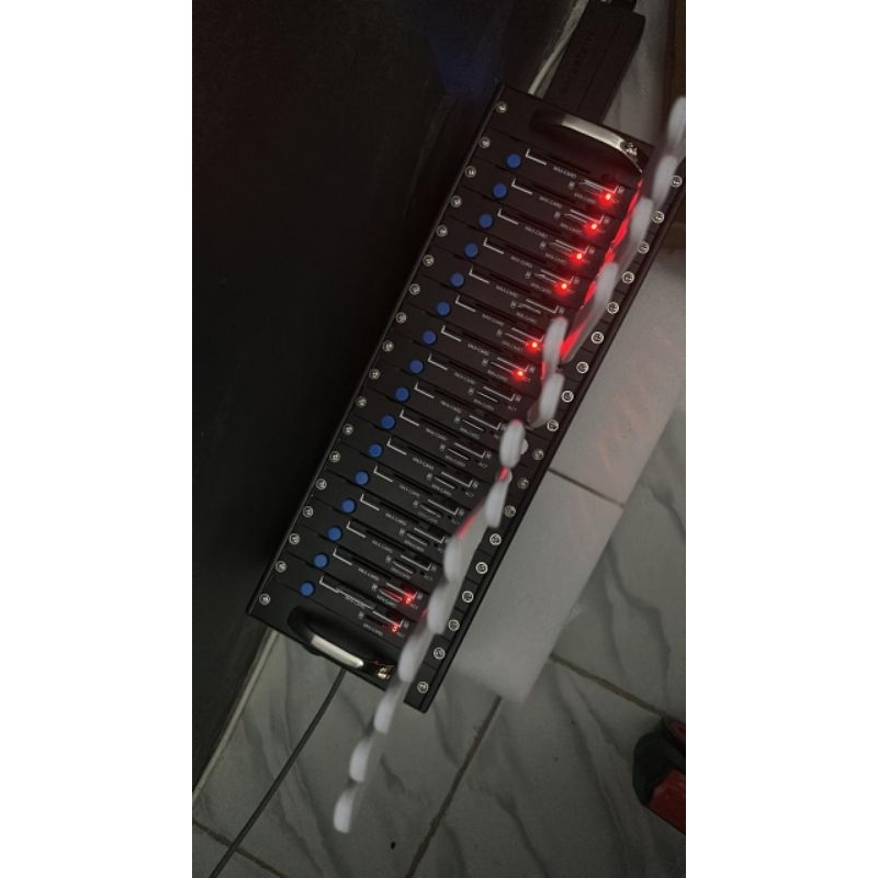 Modem Foxcom 16 port quactel m26