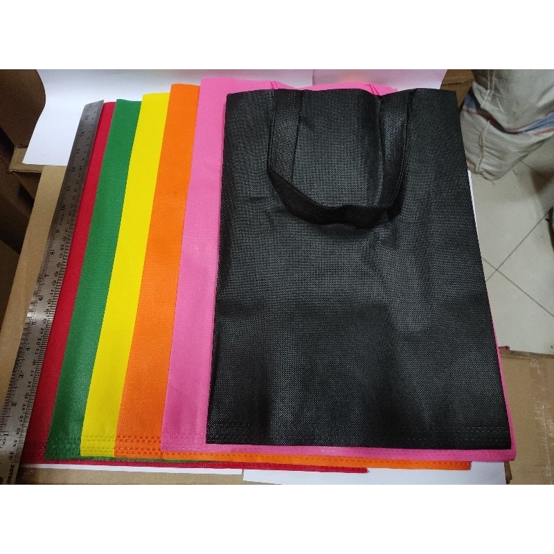 

tas kain ukuran 30x40, 25x35. perpcs