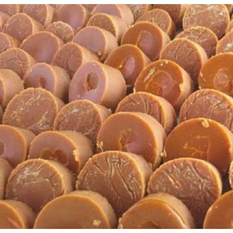 

Gula merah/gula Jawa asli gula Madura bersih dan manis - 1kg