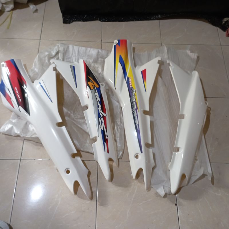 COVER BODY BELAKANG SUPRA X SUPRA FIT PUTIH ORI JIALING