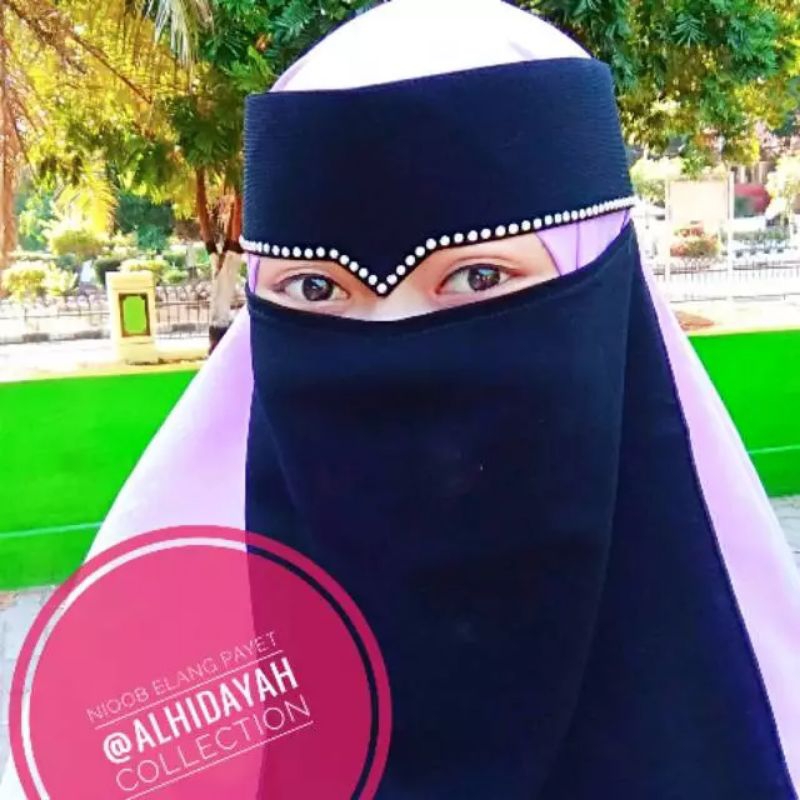 Cadar Niqab Elang Payet/ Niqab Bandana Elang Ceruty Babydoll 2 Lapis/ Cadar Elang Swarovsky Putih 29