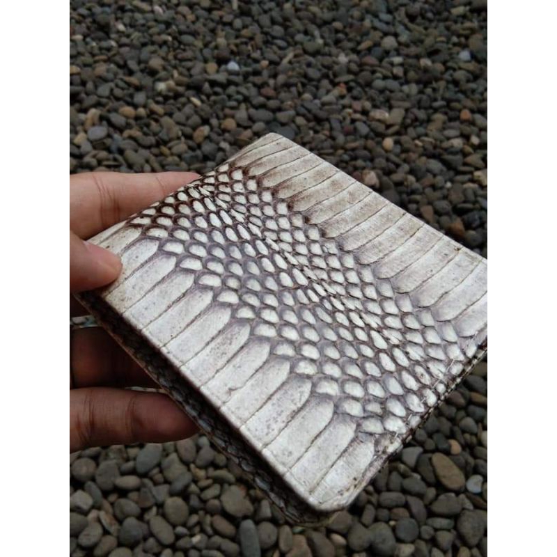 Dompet kulit ular asli
