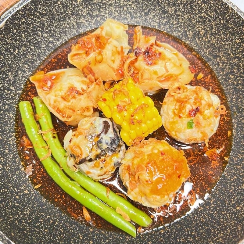 

HALAL...Dimsum frozen by dapoernya wulan