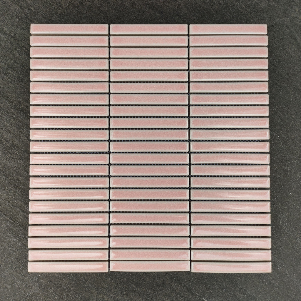 Keramik Dinding Kamar Mandi Stripe Pink Glossy Singres Rose Kit Kat