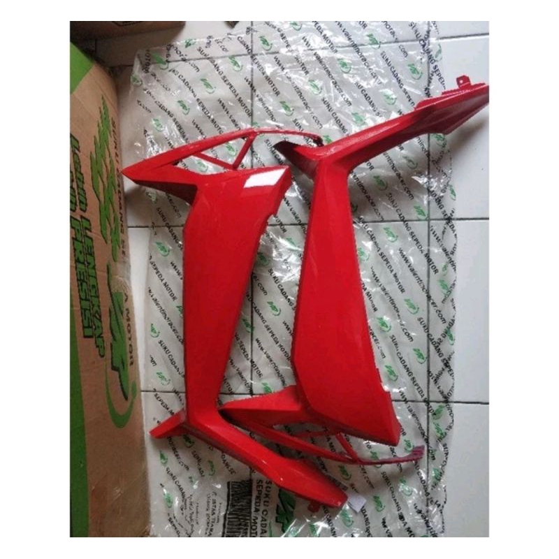 (COD)cover bodi sayap depan  Honda x125 fi kanan kiri Honda Supra x125 fi injeksi 2014-2015-2016...w