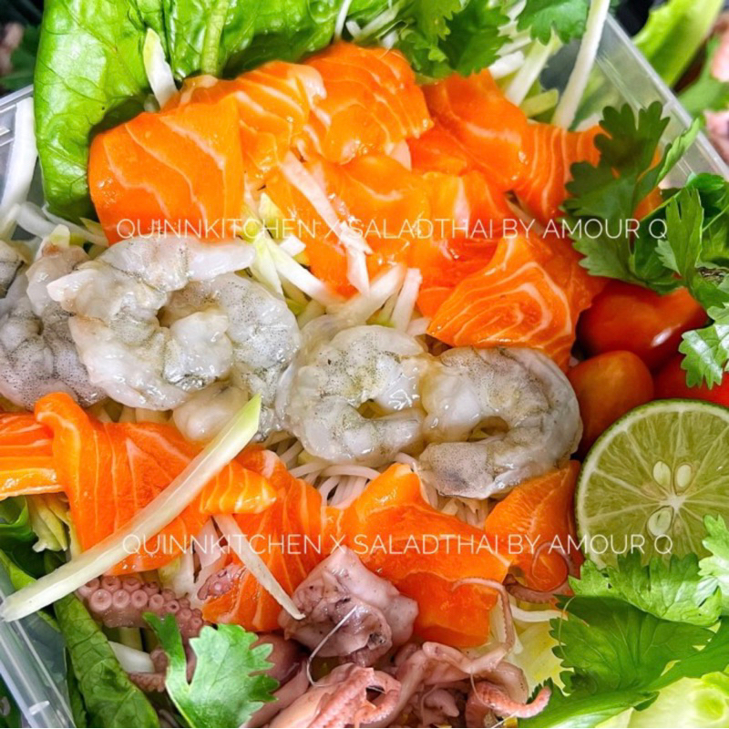 

Salad Thailand Komplit (Salmon Salmon Udang Gurita) QuinnKitchen