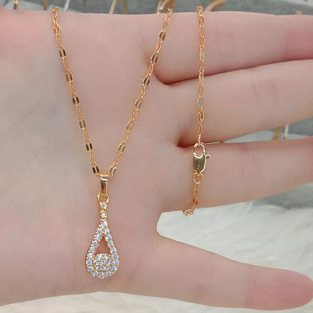 La Vienne - Disya - Liontin dan Kalung Titanium Wanita Anti Karat - Perhiasan Perempuan Mewah dan El