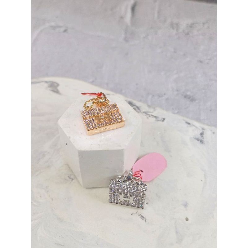 Liontin tas H****S Emas Asli 8K