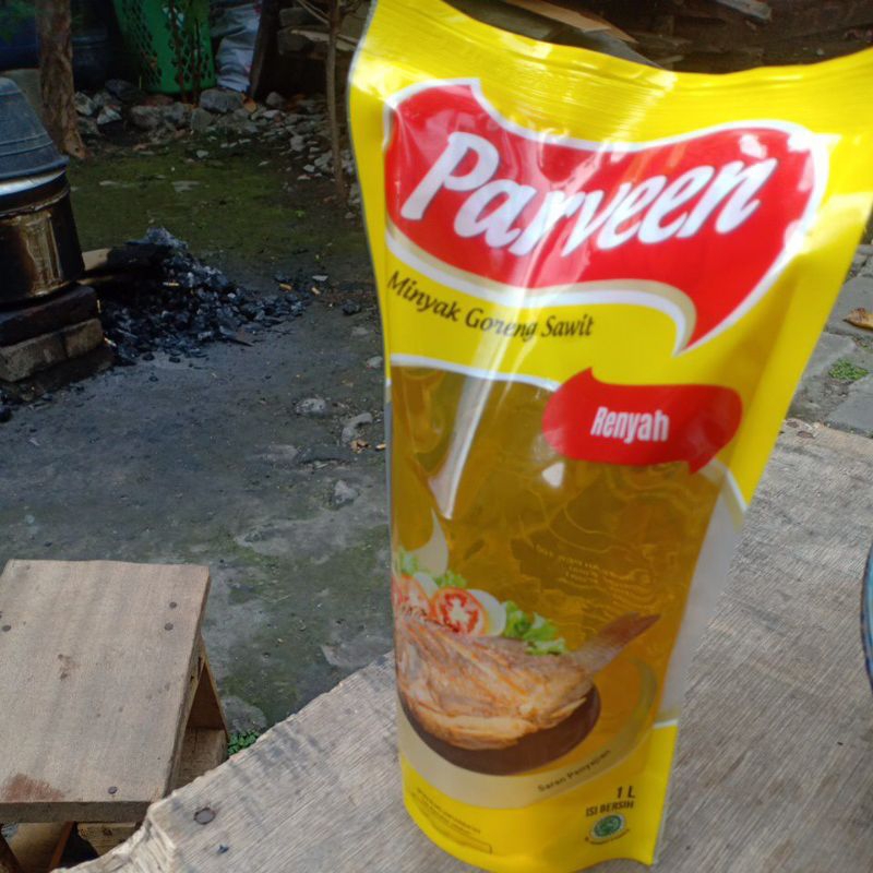 

minyak goreng kemasan refill