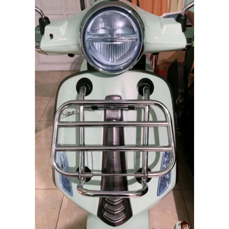 Rak depan vespa Primavera dan New Sprint.Front Rack vespa modern