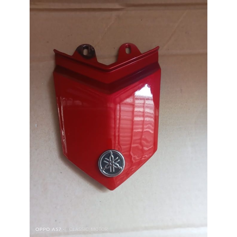 PET BODY BELAKANG SAMBUNGAN BODY BELAKANG SET LOGO EMBELEM YAMAHA VIXION NEW  WARNA MERAH MARUN TERM