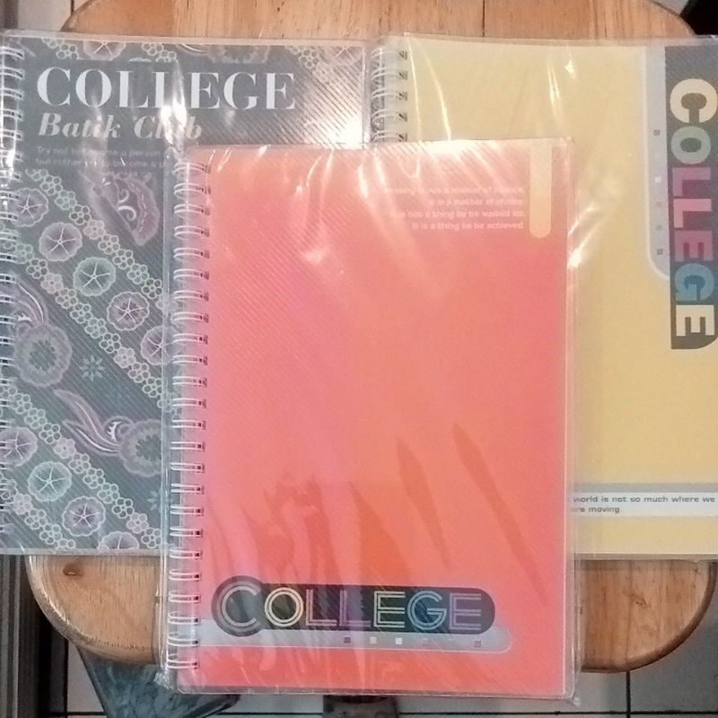 

notebook bergaris ukuran A5 merek Kenko