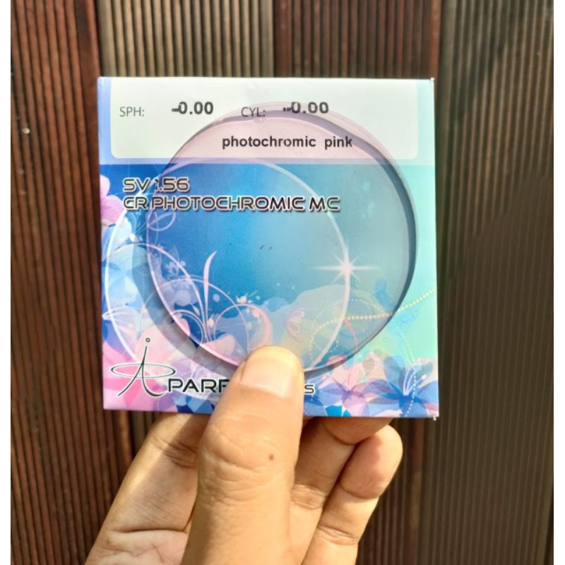 LENSA PHOTOCROMIC PINK ANTIRADIASI  SINARUV MINUS
