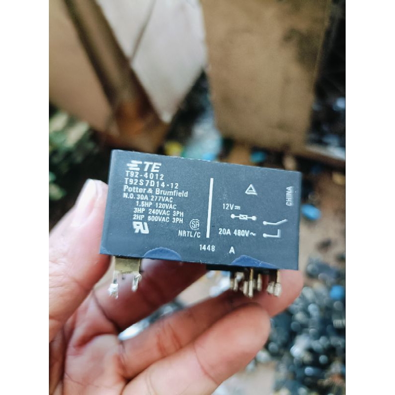 RELAY JUMBO 12V 20A 6 PİN