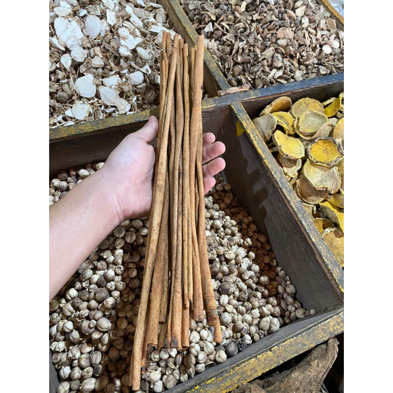 

Kayu Manis Kwalitas Bagus / Kayu Manis stick / keningar stick kemasan 250gr / cinnamon stick