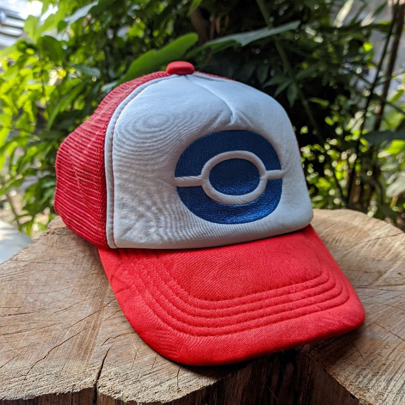Topi pokemon ash official
