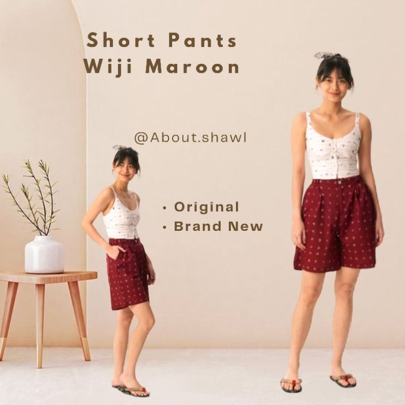 Celana Pendek Wiji Maroon Sejauh Mata Memandang
