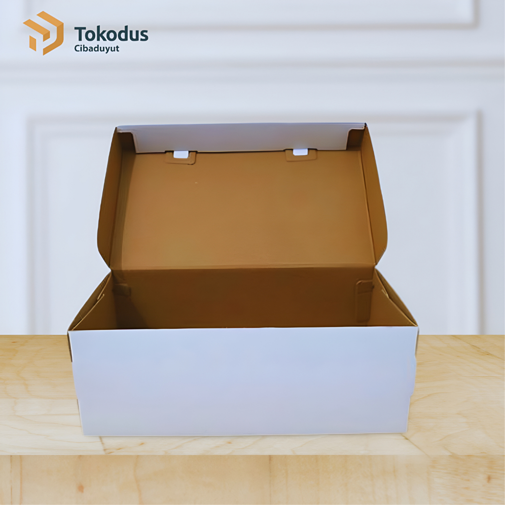 

Dus Sepatu | Kotak Sepatu | Kardus Box Sepatu Putih uk 31 x 20 x 11 cm - Tokodus Cibaduyut