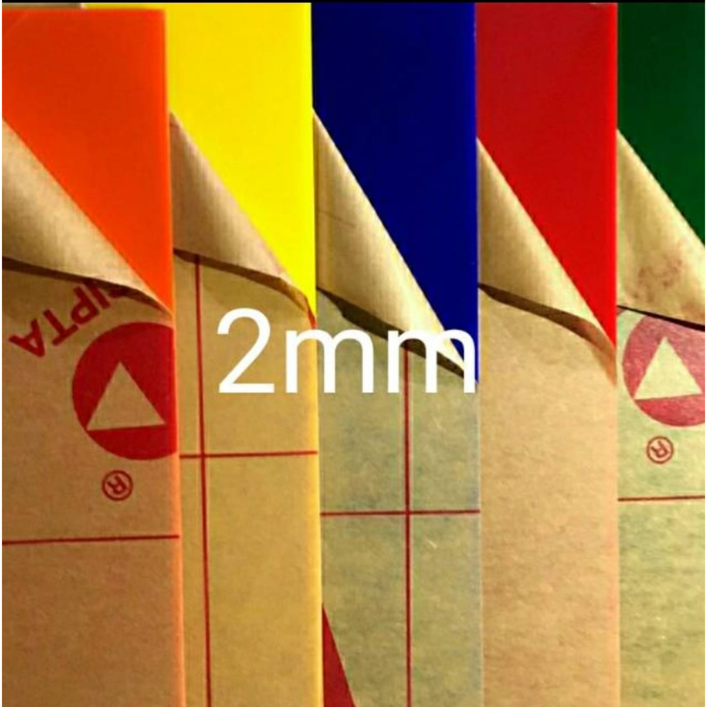 

Acrylic / Akrilik 2mm Putih Solid Lingkaran (Diameter 20cm)