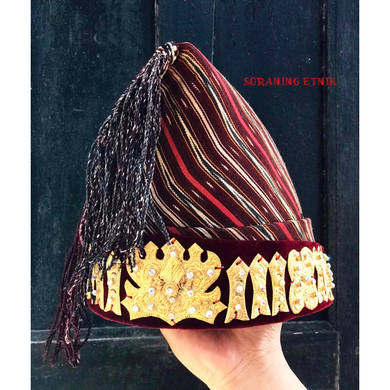 SORTALI PENGANTIN BATAK