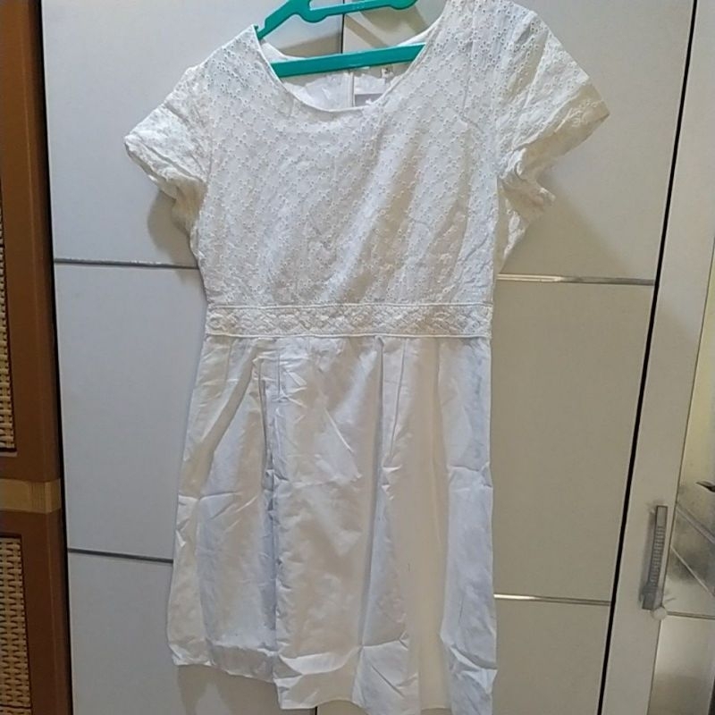 Dres Putih - Wanita - Premium