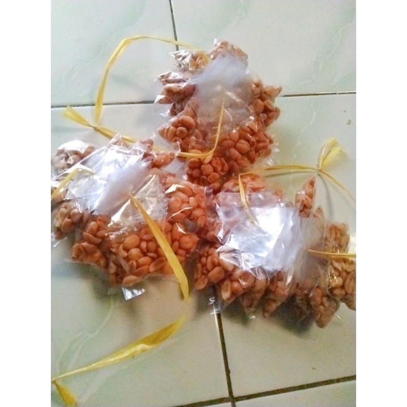 

Kacang Bawang 1 ikat isi 20 pcs