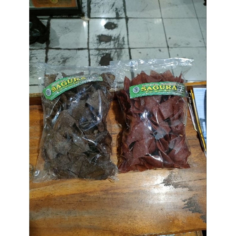 

Kerupuk Kikil / Kerupuk Cungur Mentah 500 gram
