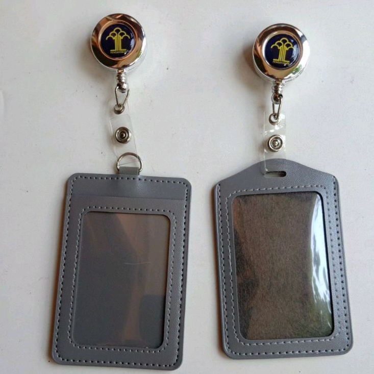 

Kemenkumham Gantungan Id Card Holder silver metalik Name Tag Tempat Kartu Pengenal