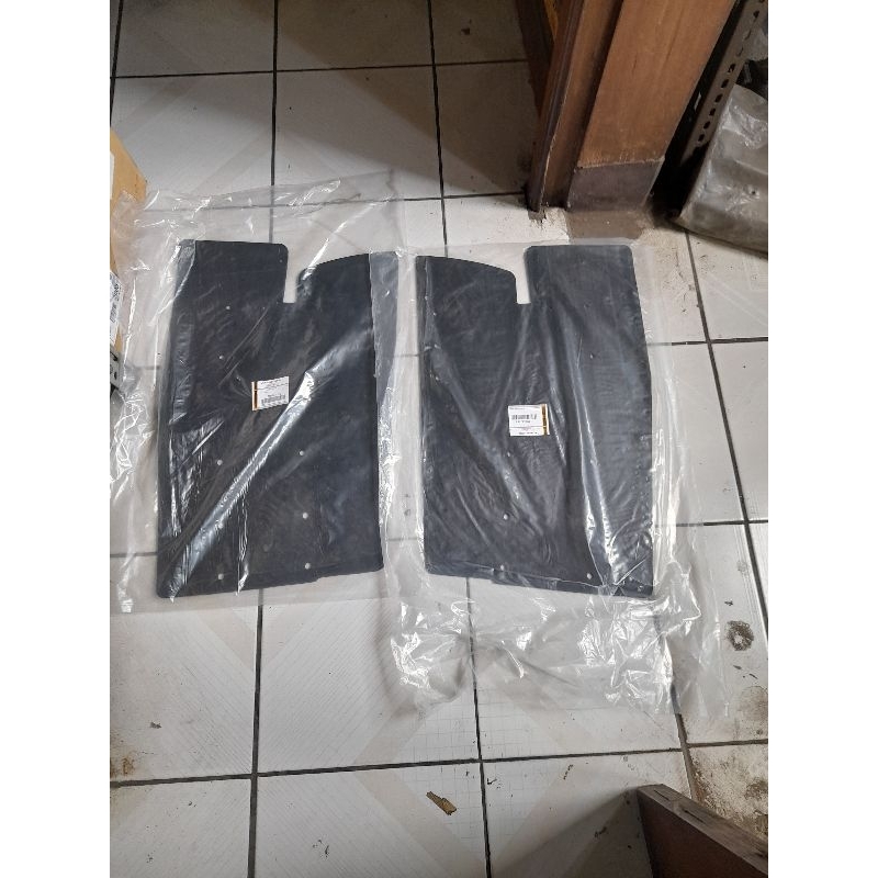 karpet ceret kepet tadah lumpur depan mitsubishi T120ss