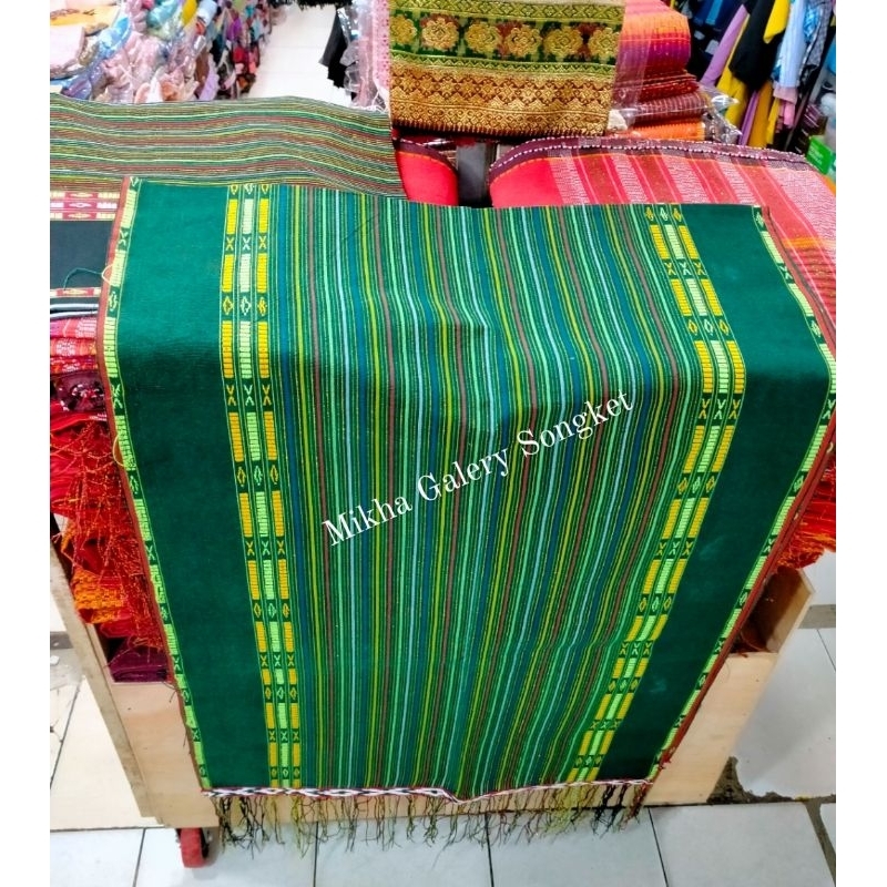 Ulos Mangiring Mesin Jugia