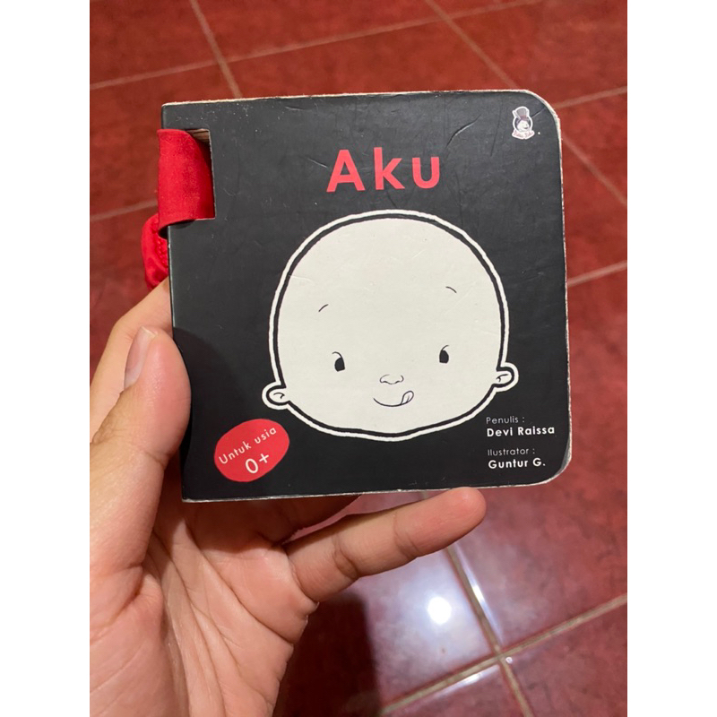 Rabbit Hole preloved