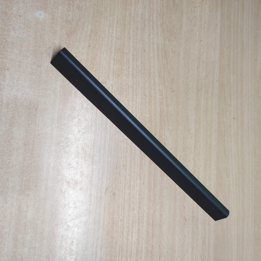 Tutup Engsel Hinge Laptop Lenovo Ideapad IP 130 130-14AST