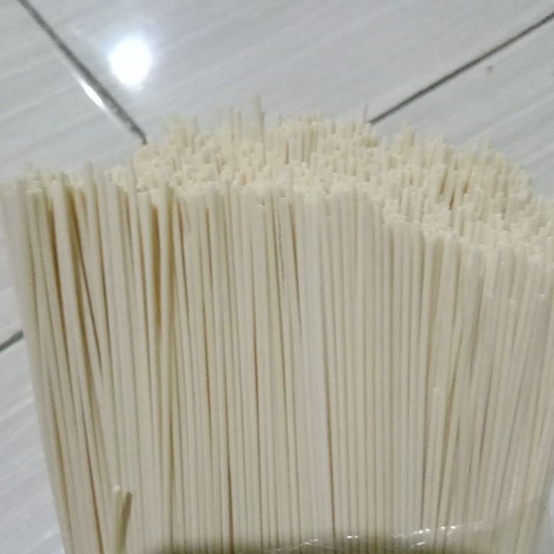 

mie lidi mentah 500 gram/1kg