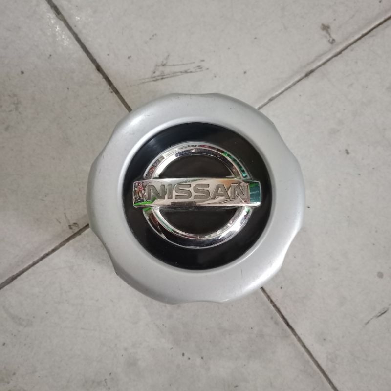 dop roda Nissan Terrano silver