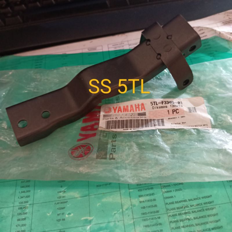 bracket breket front fender breket stay kedudukan spakbor slebor sayap depan mio old lawas lele ori 