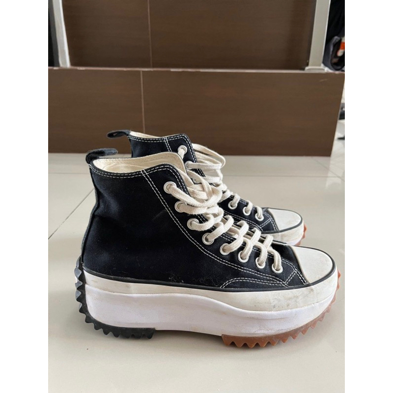 PRELOVED converse run star hike